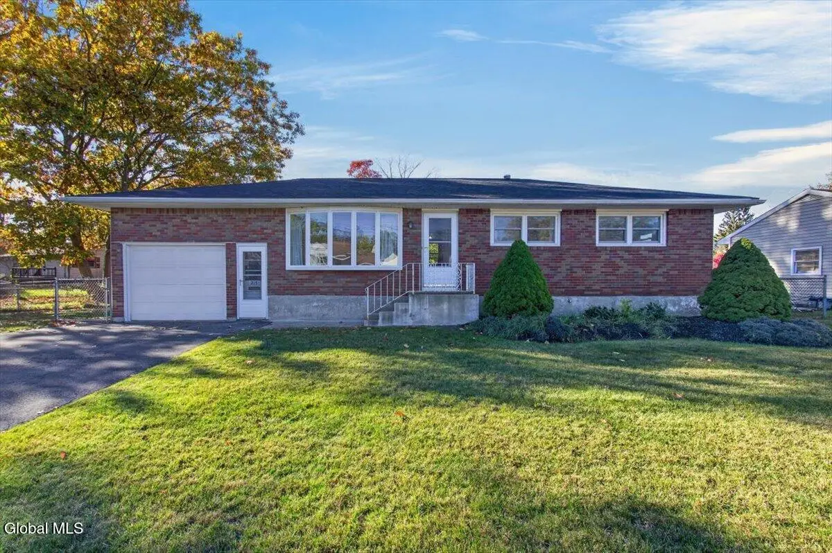 215 Van Buren Avenue, Schenectady, NY 12304 - #1