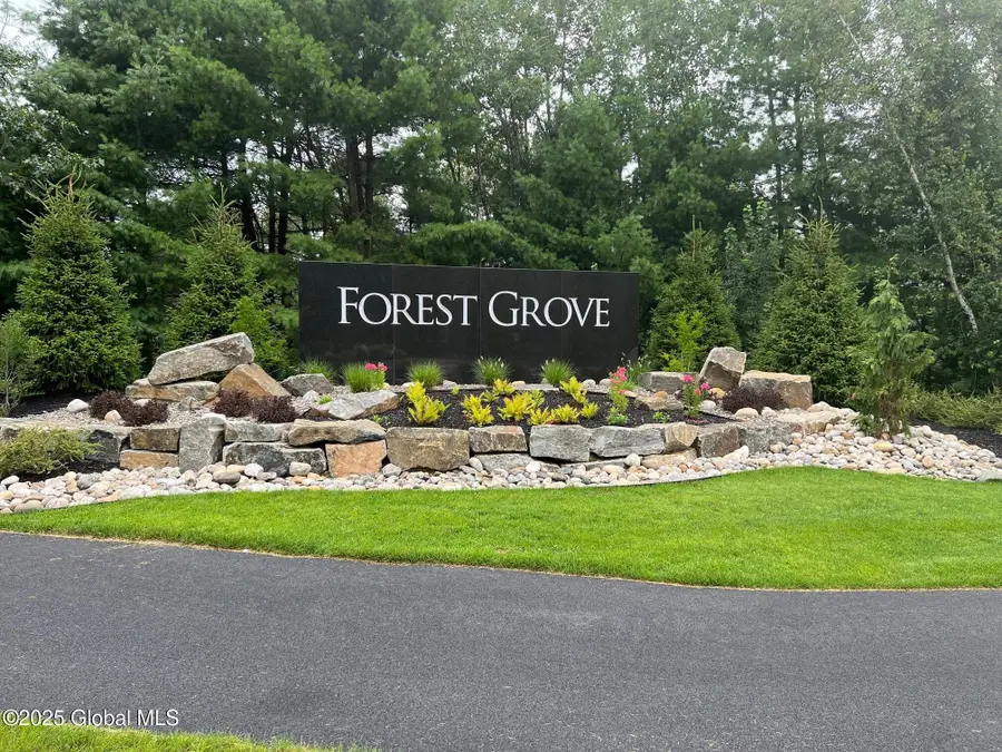 10 Wistmans Way, Wilton, NY 12866 - #3