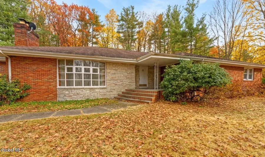 183 Winter Street Extension, Troy, NY 12180 - #2