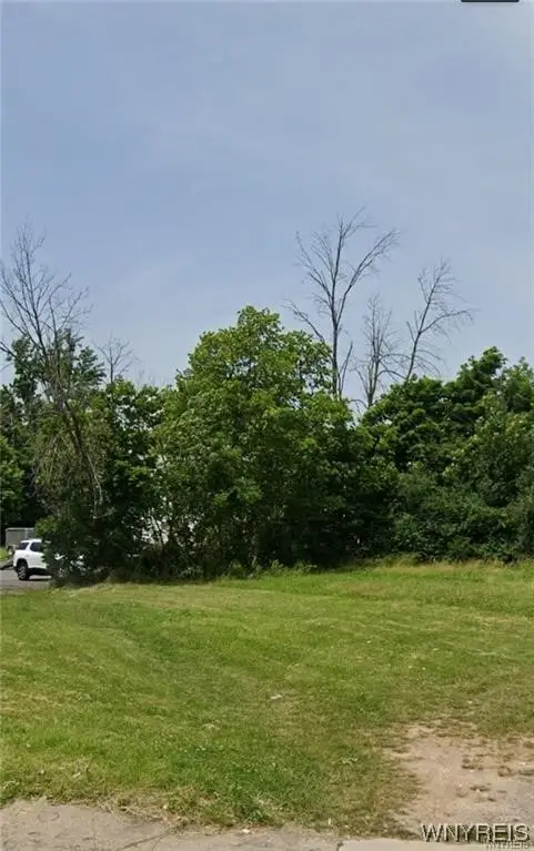 1614 Genesee Street, Buffalo, NY 14211