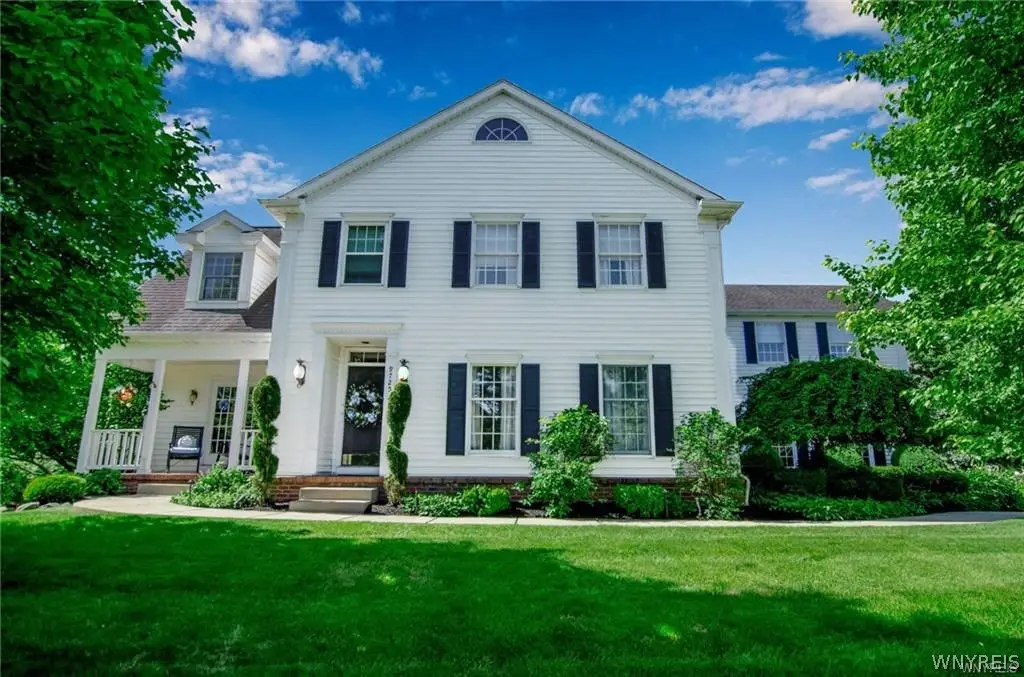 9725 The Maples, Clarence, NY 14031 - #1