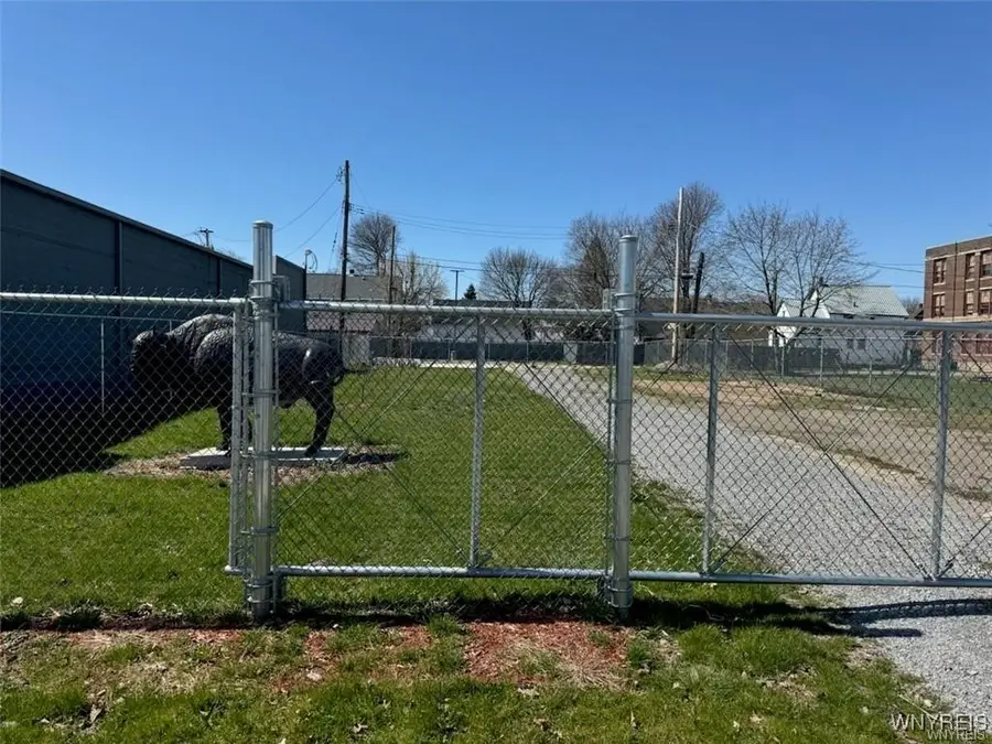 1535 S Park Avenue, Buffalo, NY 14220 - Image #2