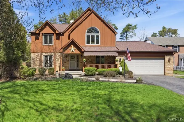 73 Greencastle Lane, Buffalo, NY 14221