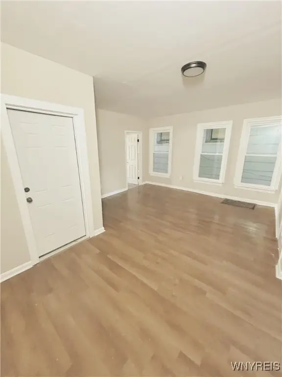 359 Potomac Avenue, Buffalo, NY 14213 - Image #2
