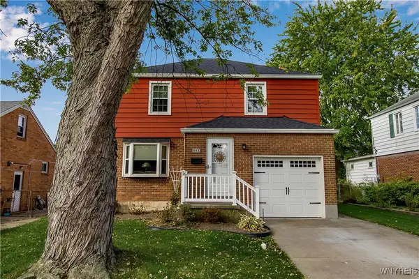 605 Roycroft Boulevard, Buffalo, NY 14225