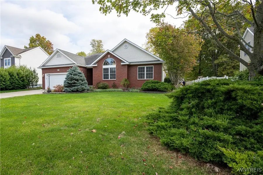 4707 Perry Court, Lewiston, NY 14092 - Image #3