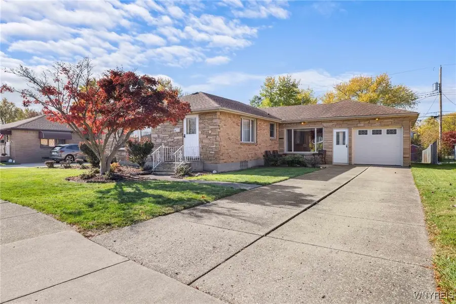 74 Pacecrest Court, Buffalo, NY 14224 - Image #3