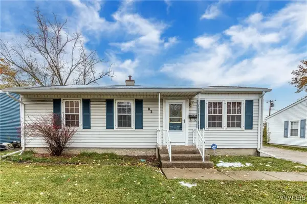 82 Penarrow Drive, Tonawanda, NY 14150