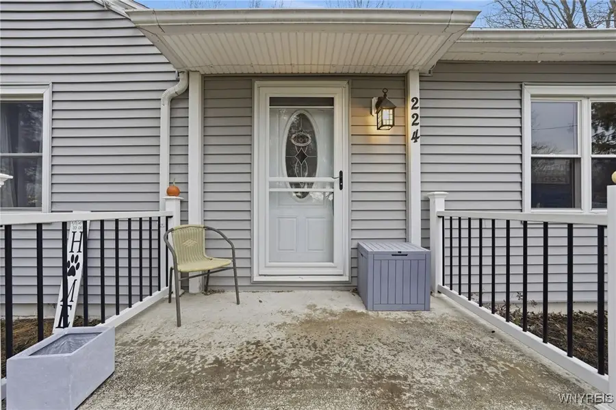 224 Westwood Road, Lancaster, NY 14086 - Image #2