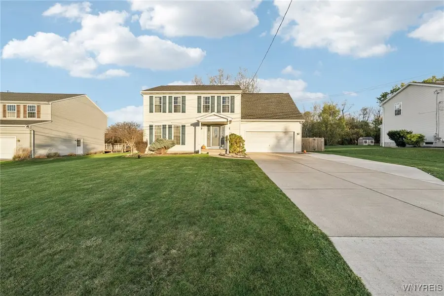 6023 Shoreham Drive, Lake View, NY 14085 - Image #2