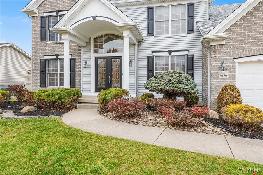 44 Apple Blossom Boulevard, Lancaster, NY 14086 - Image #3