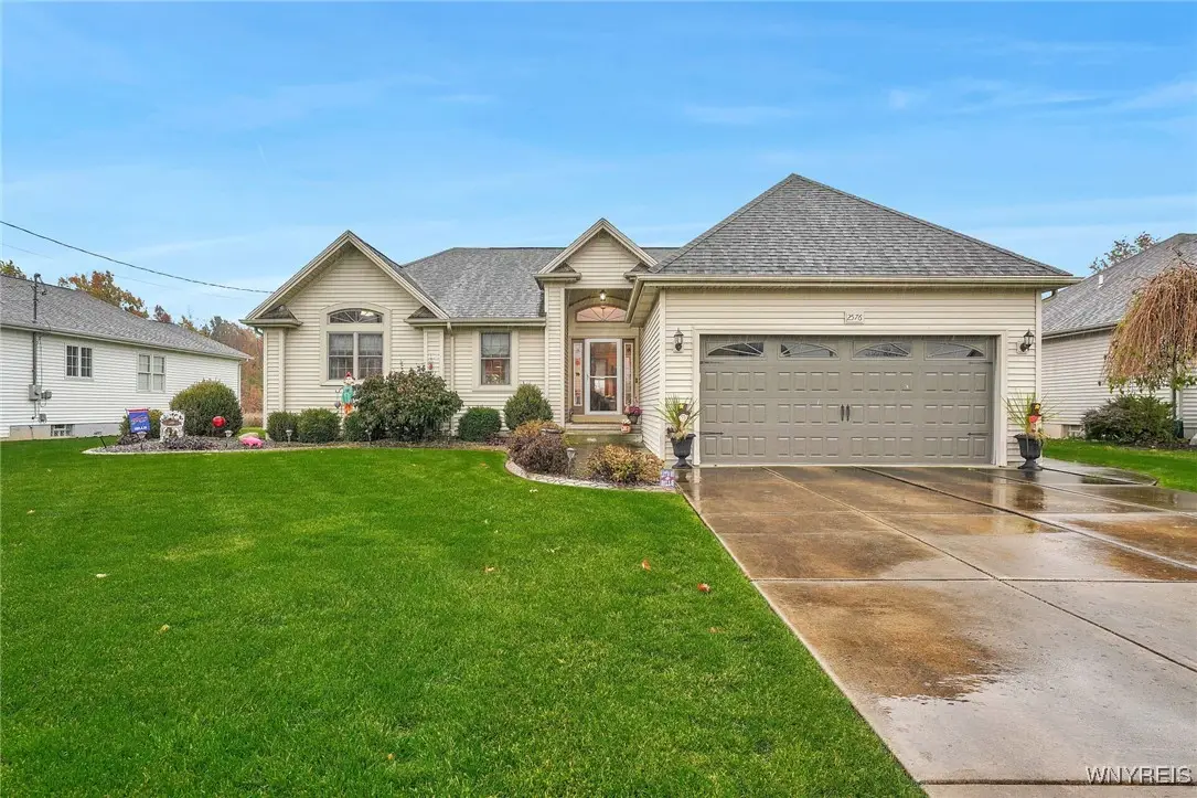 2576 Ferchen Street, Niagara Falls, NY 14304 - Image #1