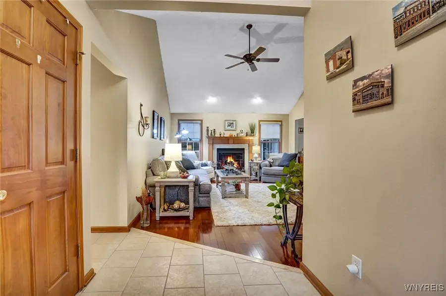 2576 Ferchen Street, Niagara Falls, NY 14304 - Image #2