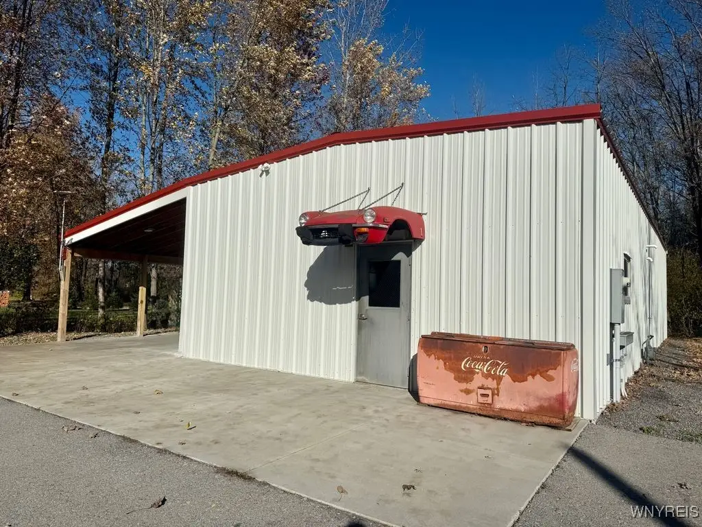 2763 Transit Road, Newfane, NY 14108 - Image #1