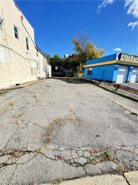 21 Grant Street, Buffalo, NY 14213