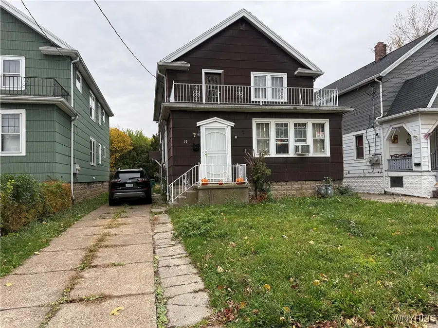 19 Dunlop Avenue, Buffalo, NY 14215 - Image #2