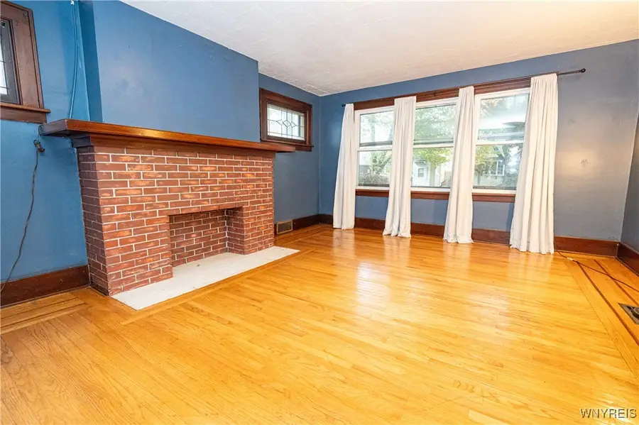 81 Melrose Street, Buffalo, NY 14220 - Image #3