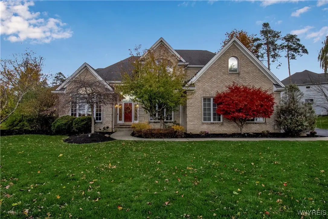 12 Woodthrush Trail, Orchard Park, NY 14127 - Image #1