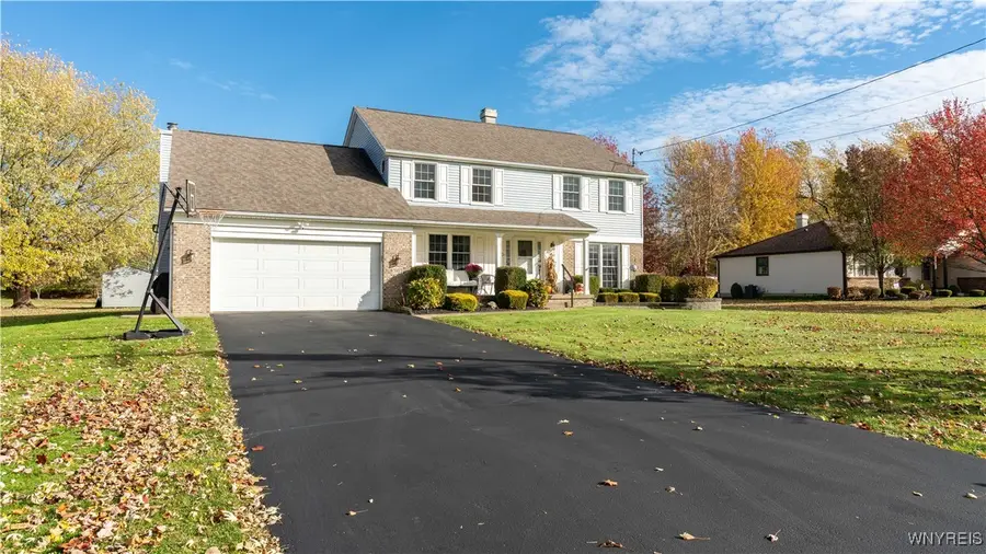 3105 Baker Road, Orchard Park, NY 14127 - Image #2