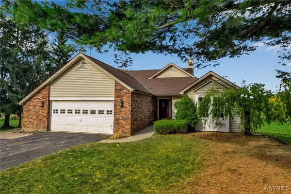 6361 Old Niagara Road, Lockport, NY 14094