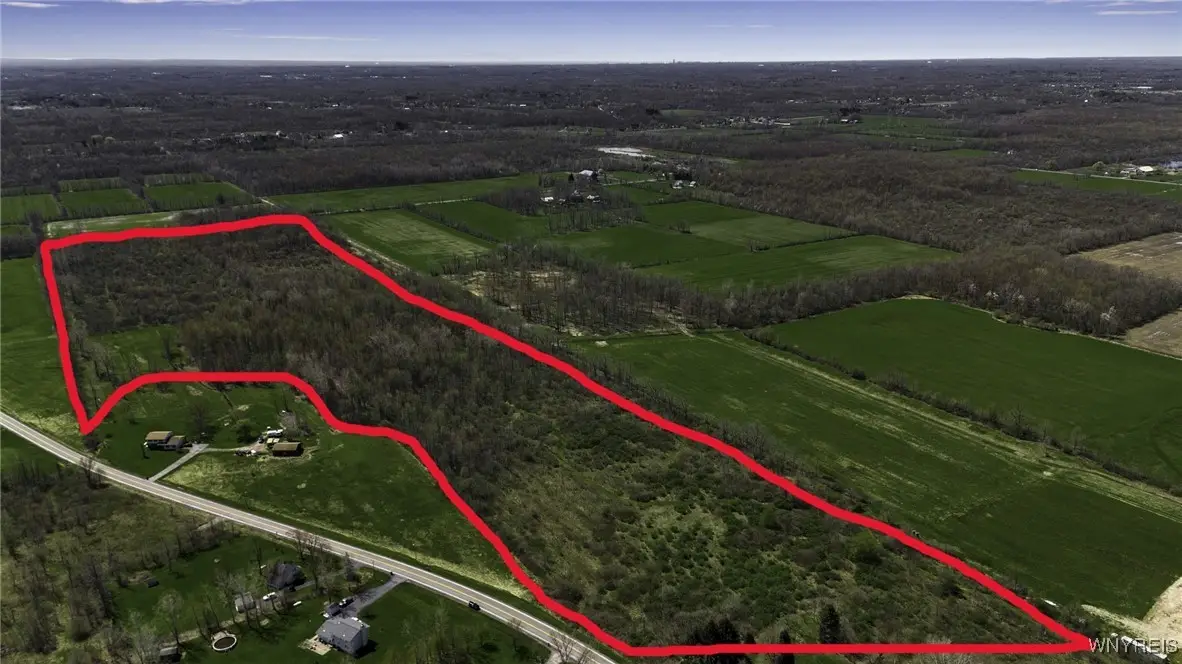 6030 Riddle Road, Lockport, NY 14094 - Image #1