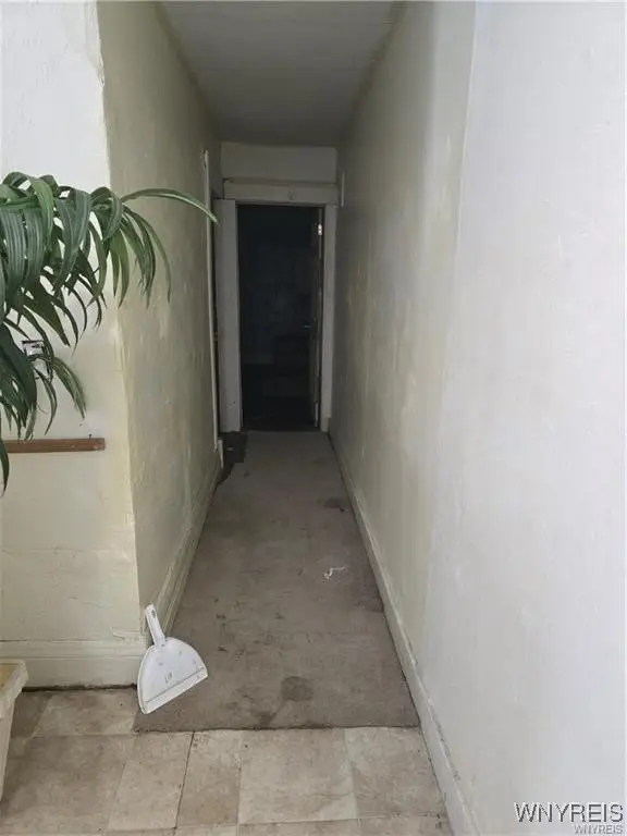 1046 Centre Avenue, Niagara Falls, NY 14305 - Image #3