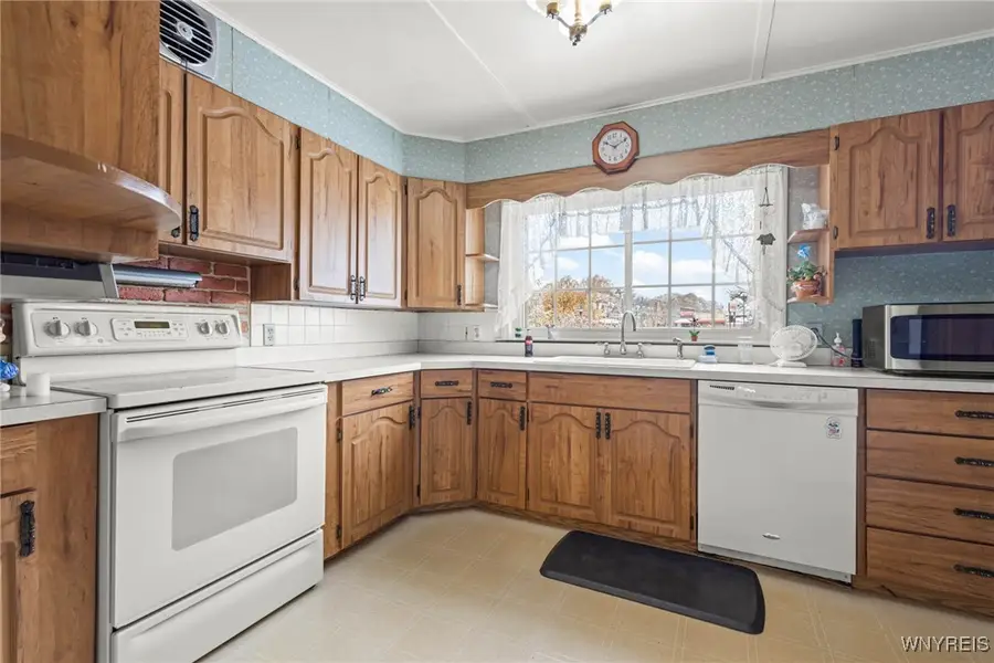 24 South Main Street, Batavia, NY 14020 - Image #3