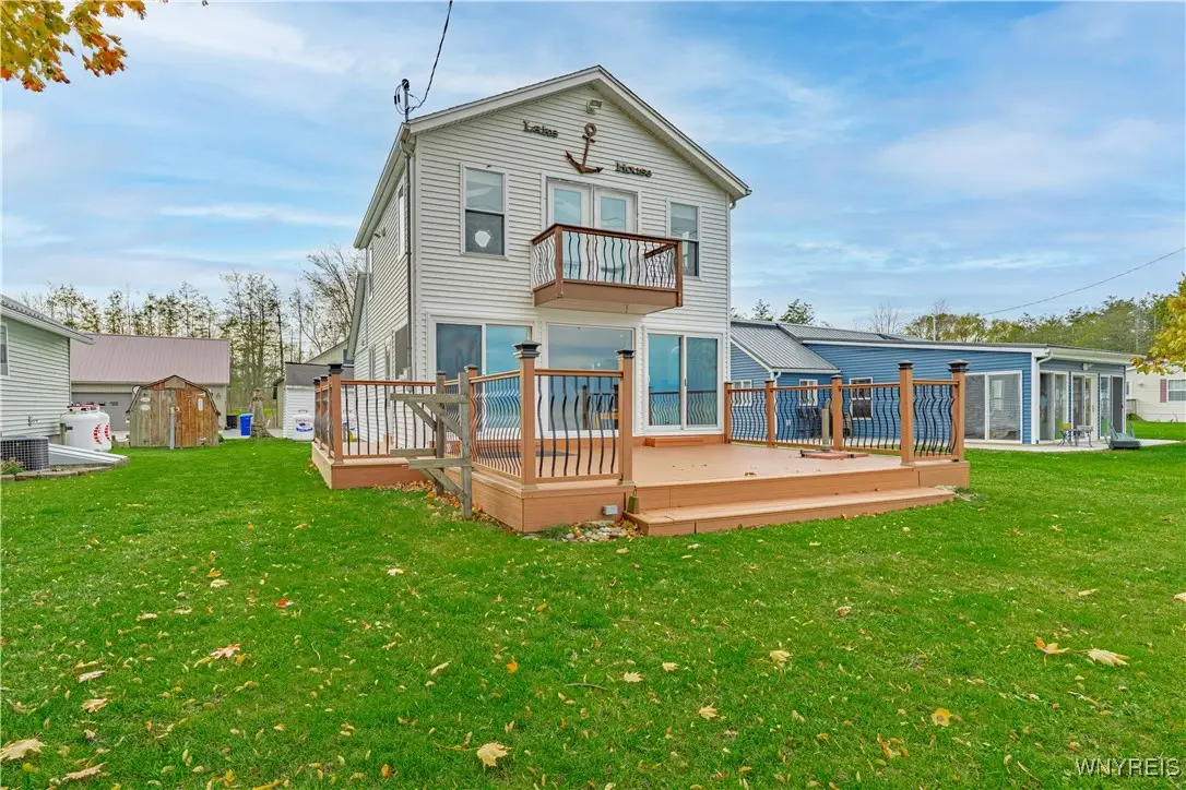 10867 Petrie Lane, Lyndonville, NY 14098 - Image #1