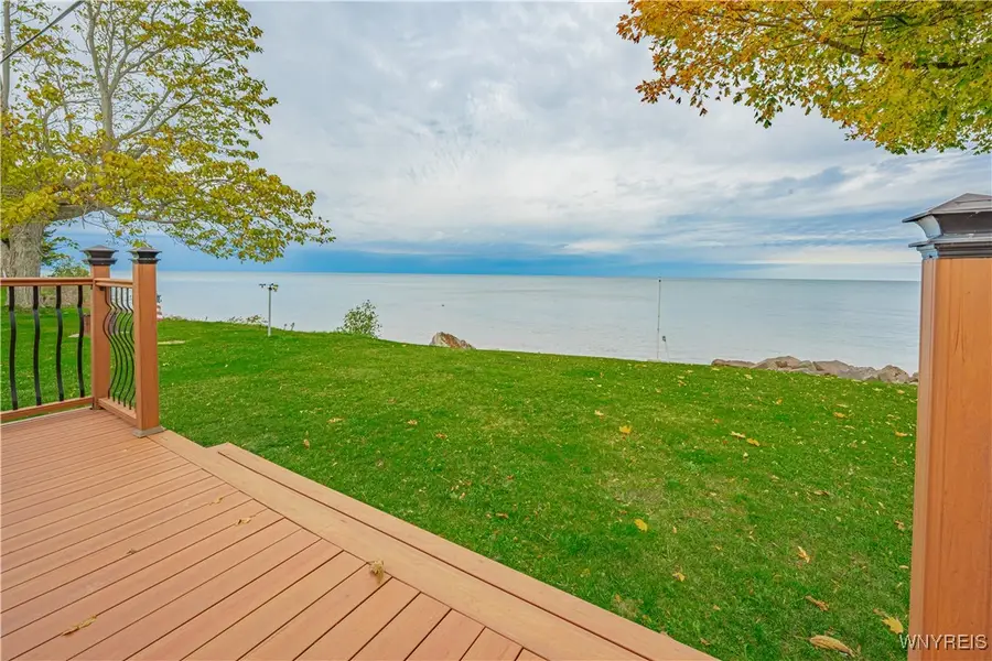 10867 Petrie Lane, Lyndonville, NY 14098 - Image #2