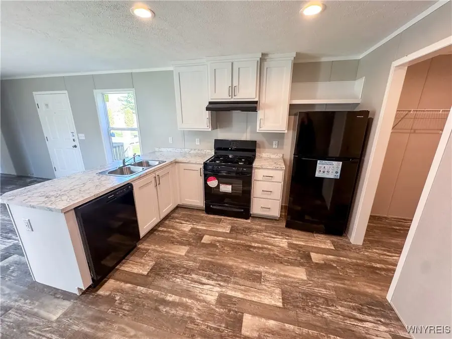 70 Rome Lane, Ontario, NY 14519 - Image #3