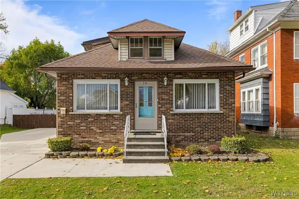 246 78th Street, Niagara Falls, NY 14304