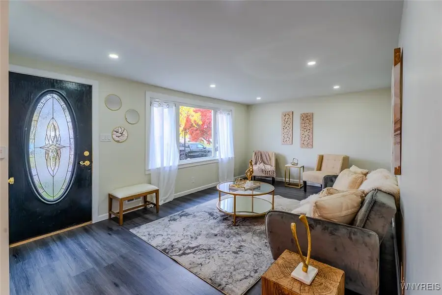 64 N Ellwood Avenue, Buffalo, NY 14223 - Image #2