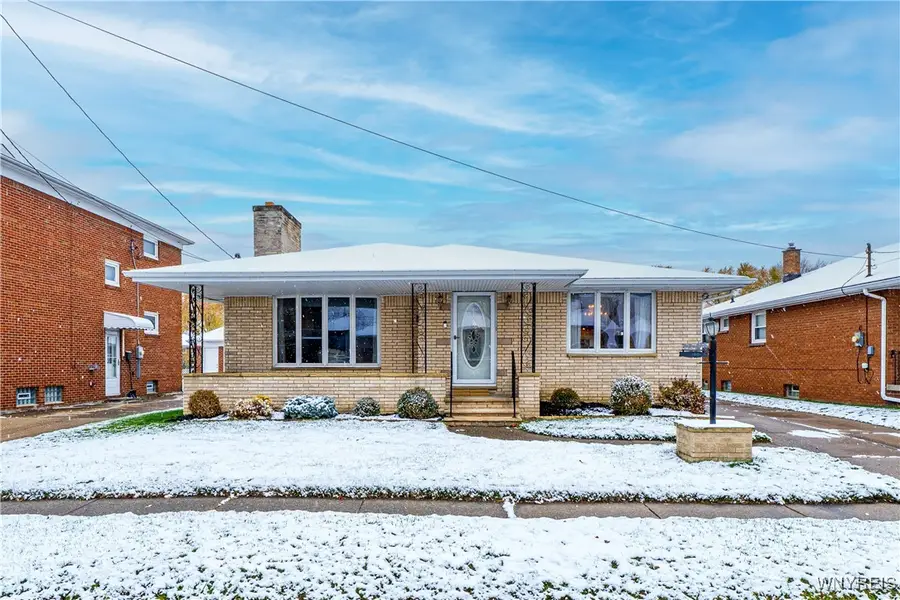 32 Barlow Avenue, Lackawanna, NY 14218 - Image #2