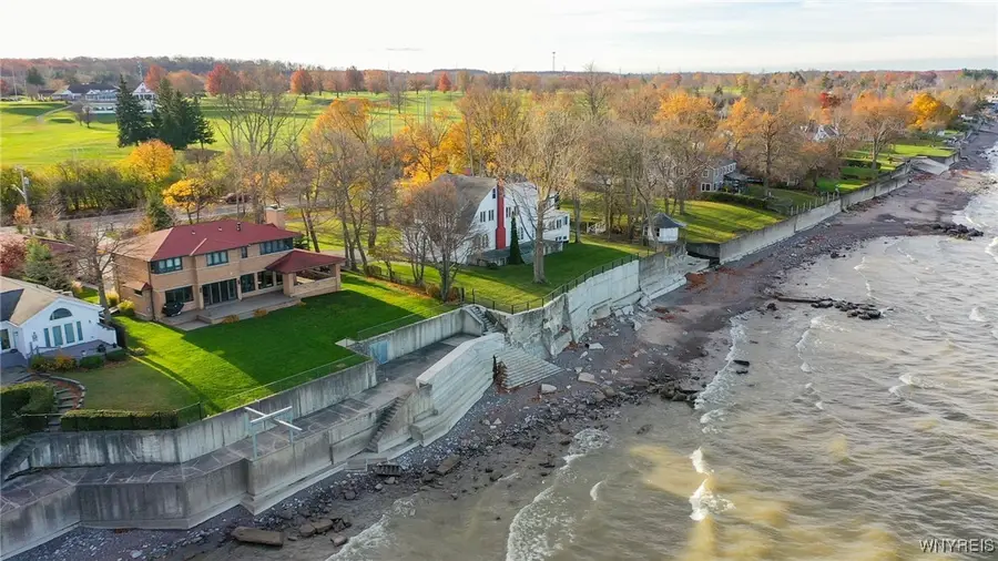 5198 Lake Shore Road, Hamburg, NY 14075 - Image #2