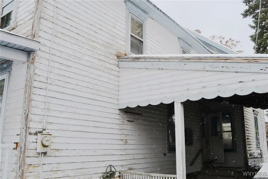 364 Schenck Street, North Tonawanda, NY 14120 - Image #2