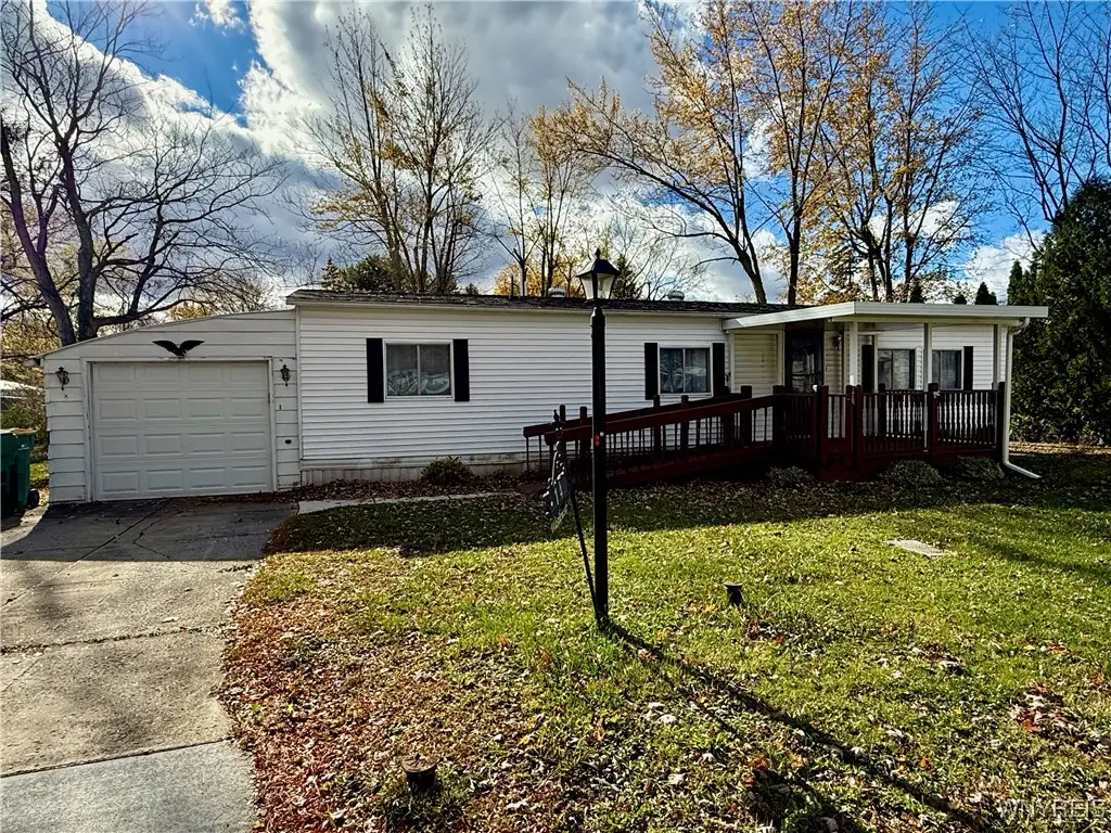 14 Quarry Hill, Akron, NY 14001 - Image #1