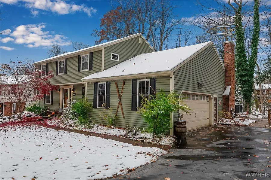 138 Tanglewood Drive W, Orchard Park, NY 14127 - Image #2