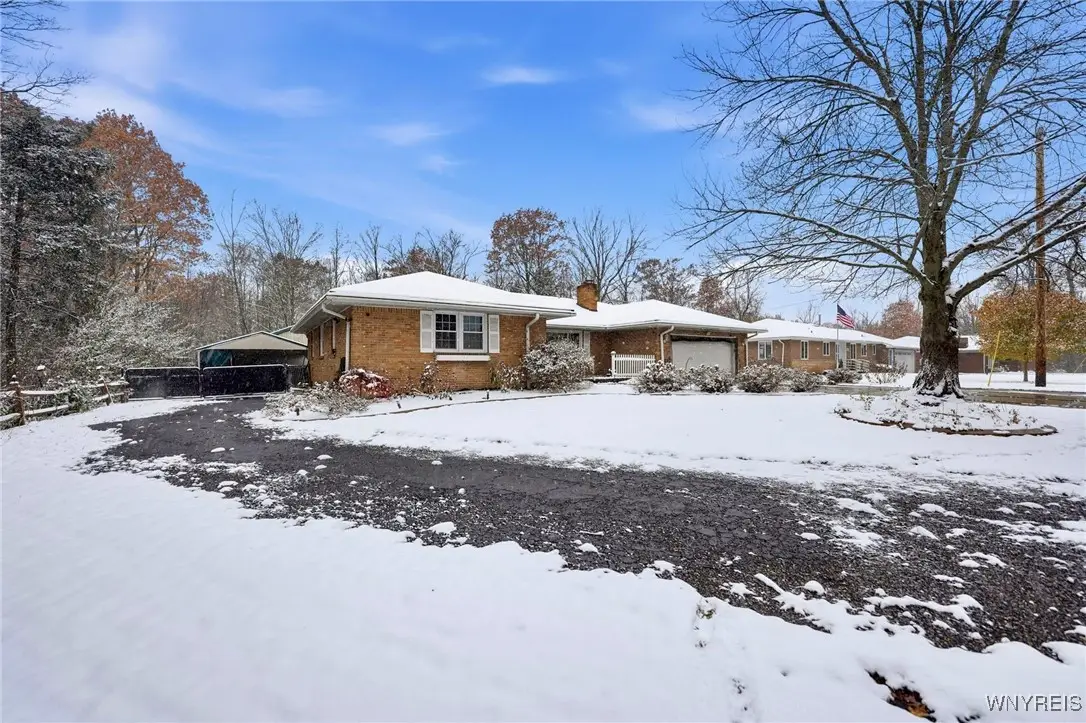 6630 Brookside Drive, Hamburg, NY 14075 - Image #1