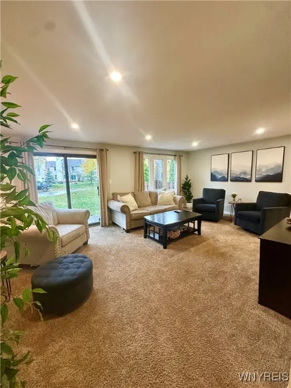 104 Charlesgate Circle, East Amherst, NY 14051 - Image #2