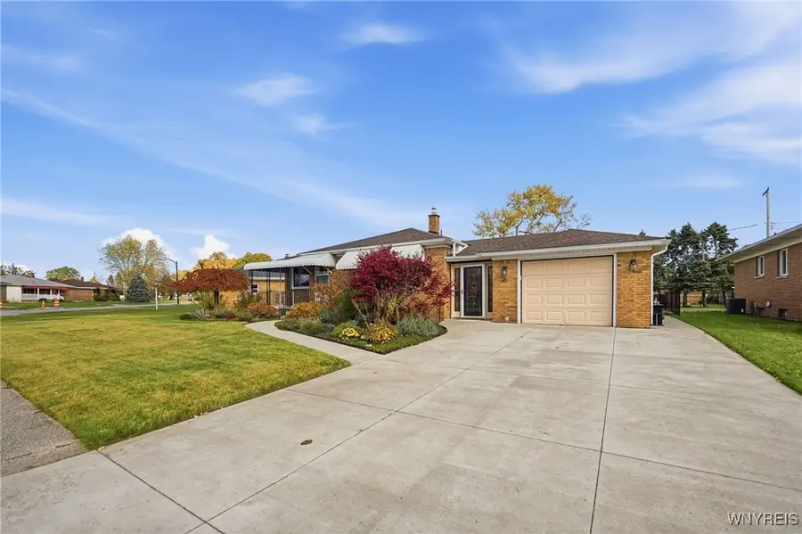 35 Ceil Drive, Buffalo, NY 14227 - Image #2