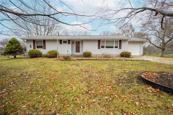 7212 Derby Road, Derby, NY 14047