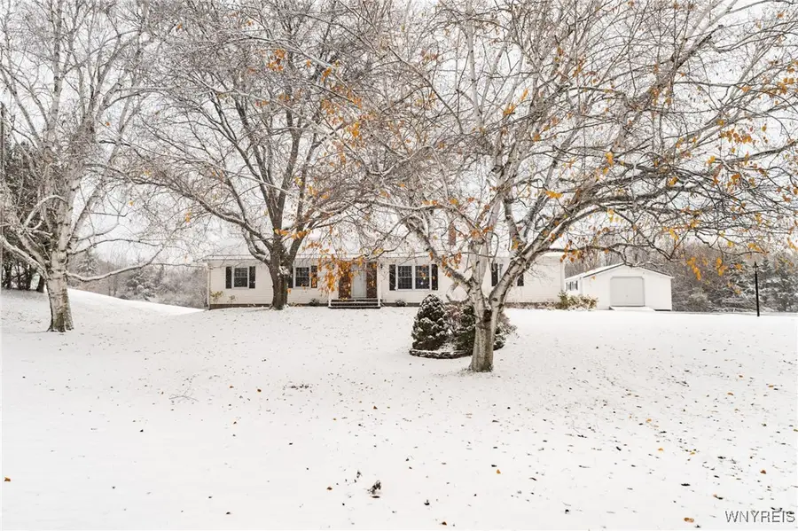 8540 Seven Springs Road, Batavia, NY 14020 - Image #2
