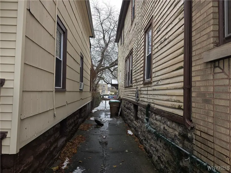 12 Olcott Place, Buffalo, NY 14225 - Image #3