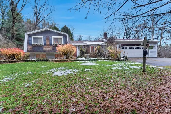 13340 Ward Road, Holland, NY 14080