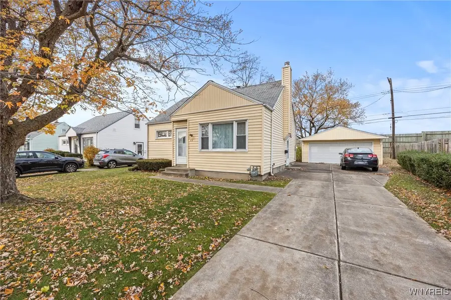 82 Ontario Drive, Buffalo, NY 14225 - Image #2