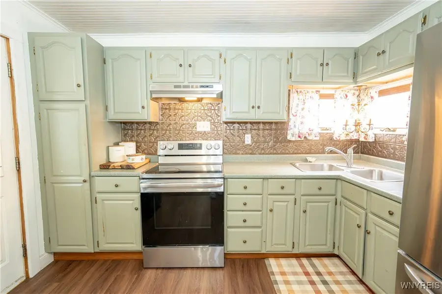 304 Erin Road, Medina, NY 14103 - Image #2