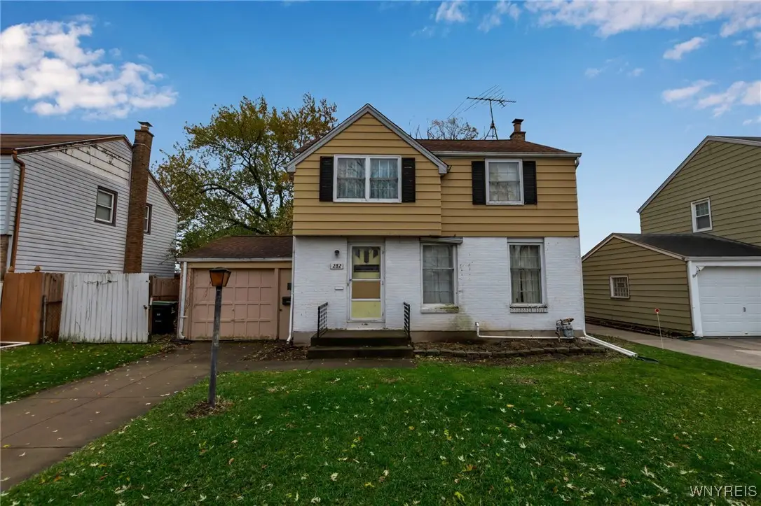 282 Hampton Parkway, Buffalo, NY 14217 - Image #1