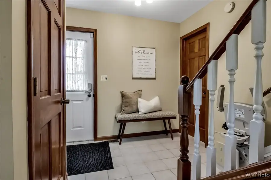 6035 Quaker Hollow Road #2, Orchard Park, NY 14127 - Image #3