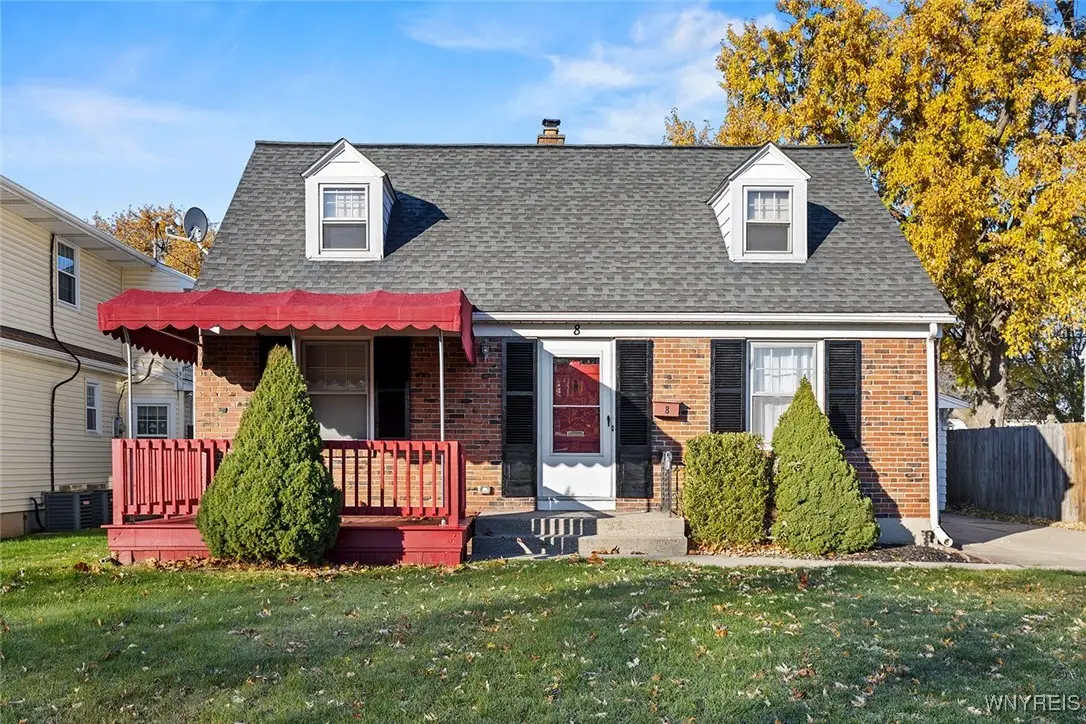 8 North Way, Tonawanda, NY 14150 - Image #1