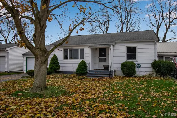 14 Flint Avenue, Akron, NY 14001